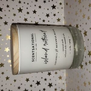 Brand New Scentsational Island Retreat Candle